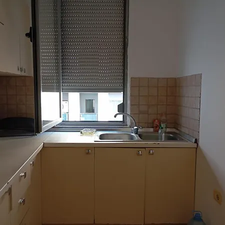 Royal Opposite Nalu Bar