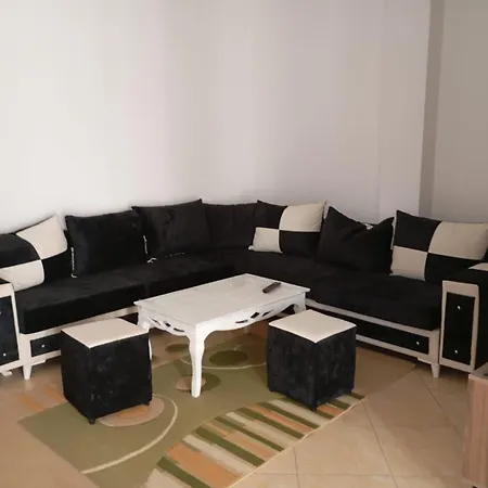 Hostel Royal